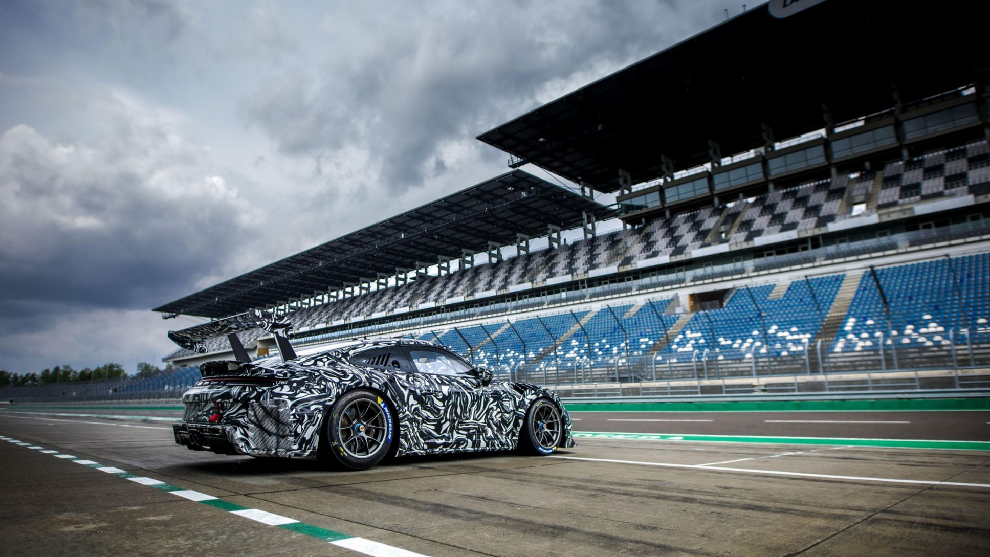 Porsche 911 Cup development car