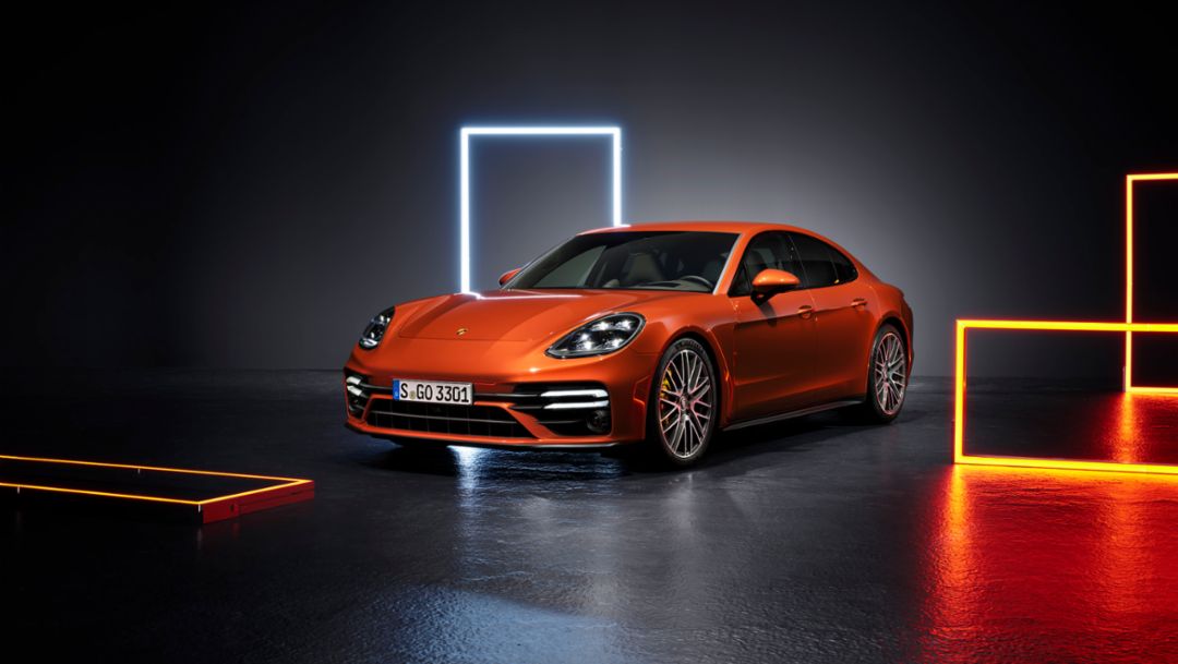 The digital world premiere of the new Panamera