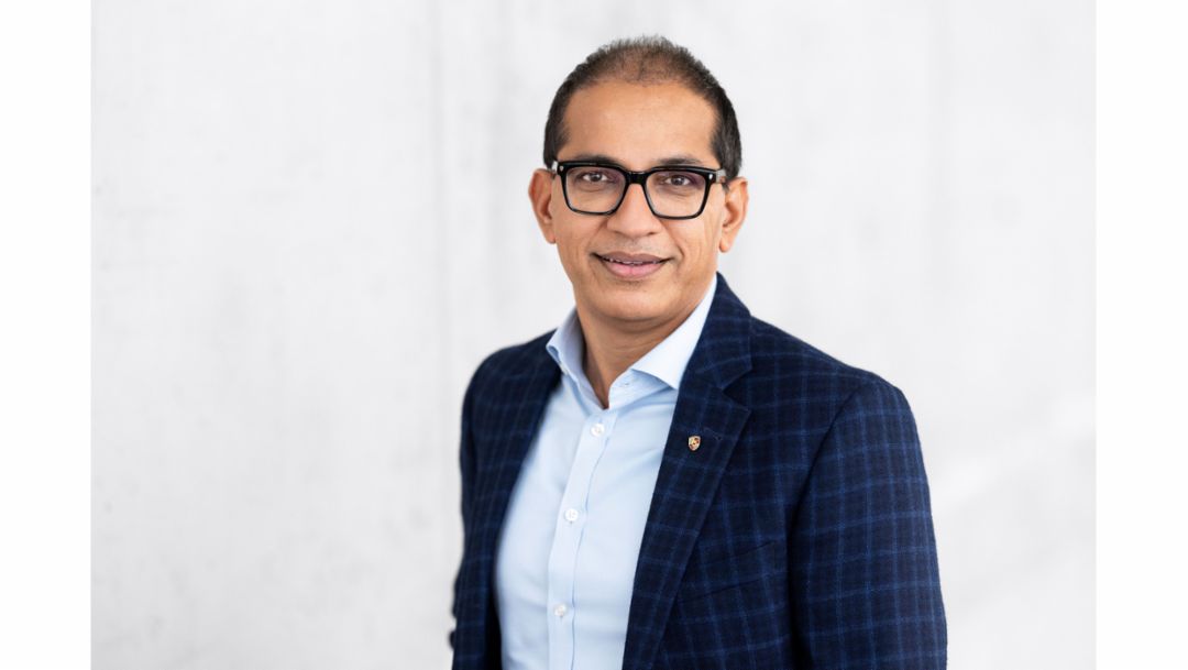 Sajjad Khan, Mitglied des Vorstandes, Car-IT, 2024, Porsche AG