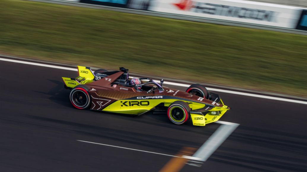 Dan Ticktum, Porsche 99X Electric (n&ordm; 33), Cupra Kiro, 1&ordf; carrera del E-Prix de Shangh&aacute;i, 2025, Porsche AG