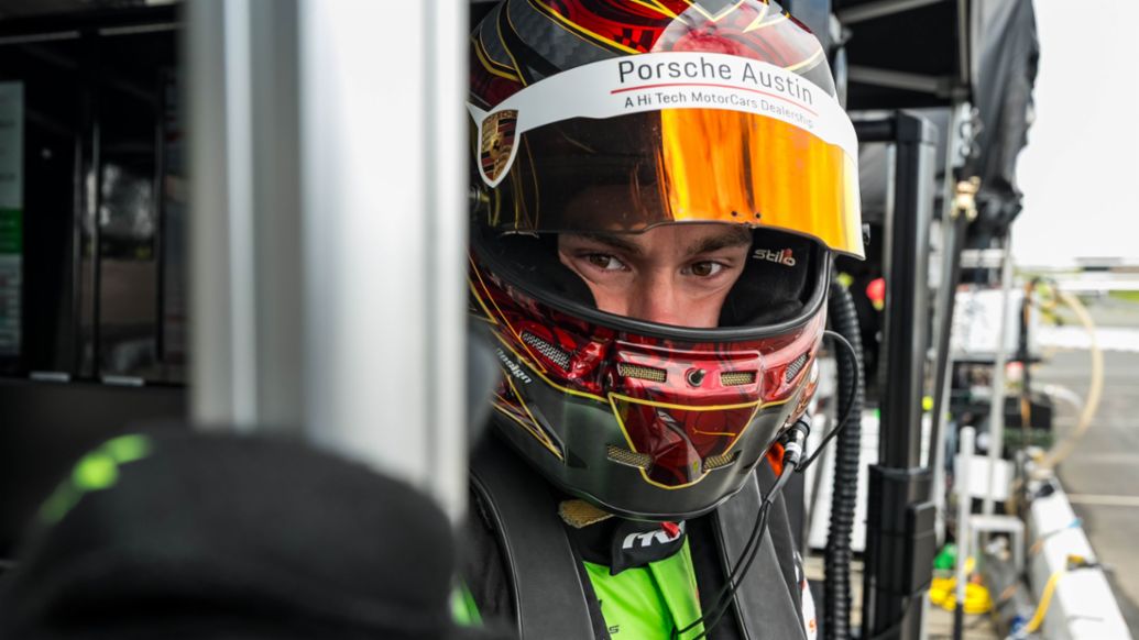 Riley Dickinson named to Porsche Motorsport North America Selected Driver program