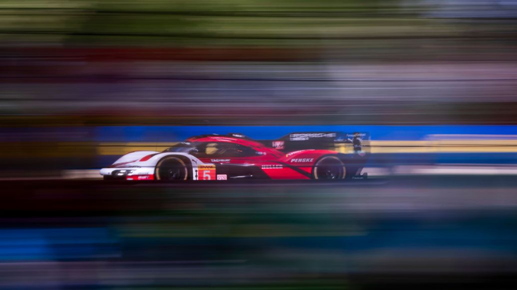 Porsche 963, Porsche Penske Motorsport (n&ordm; 5), Matt Campbell (Australia), Michael Christensen (DIN), Frederic Makowiecki (FRA), carrera, 6 Horas de &Iacute;mola, Campeonato del Mundo de Resistencia FIA (WEC), 2024, Porsche AG