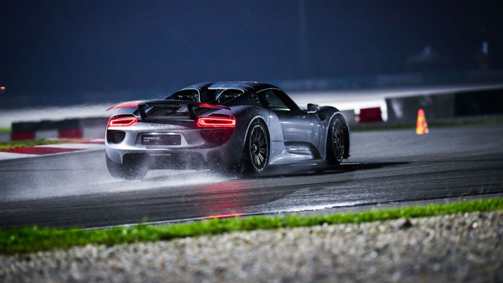 918 Spyder, E-Performance Nights, Malaysia, 2018, Porsche AG