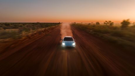 Australia en un Taycan 4S Cross Turismo