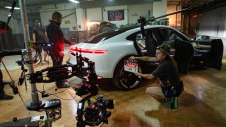 Porsche Taycan Turbo en Juego de ladrones 2: Pantera