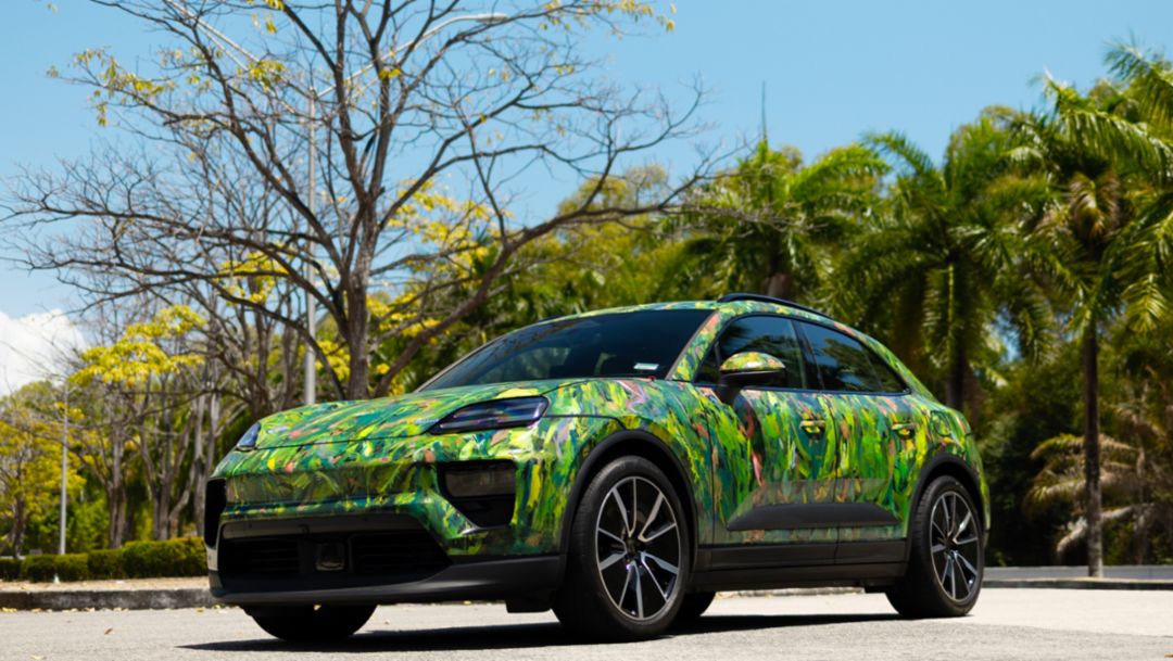 Un Porsche Macan El&eacute;ctrico se convierte en obra de arte durante Pinta Panam&aacute; Art Week 2026