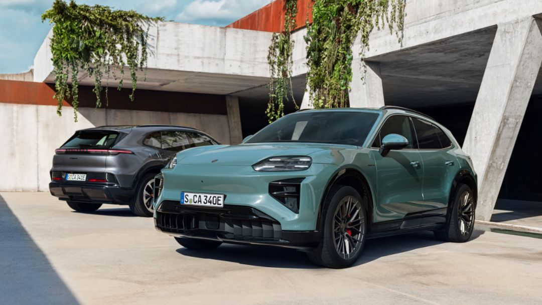 O bornă tehnologică pentru Porsche: Cayenne devine electric