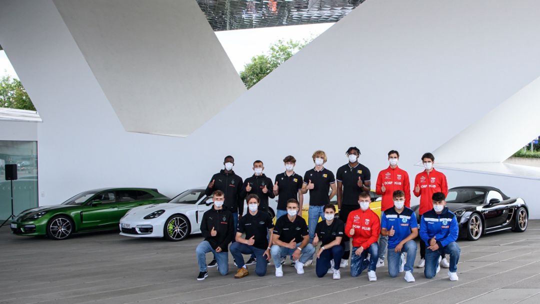 Porsche Turbo Award 2021: Nachwuchssportler für ihre Leistungen ausgezeichnet