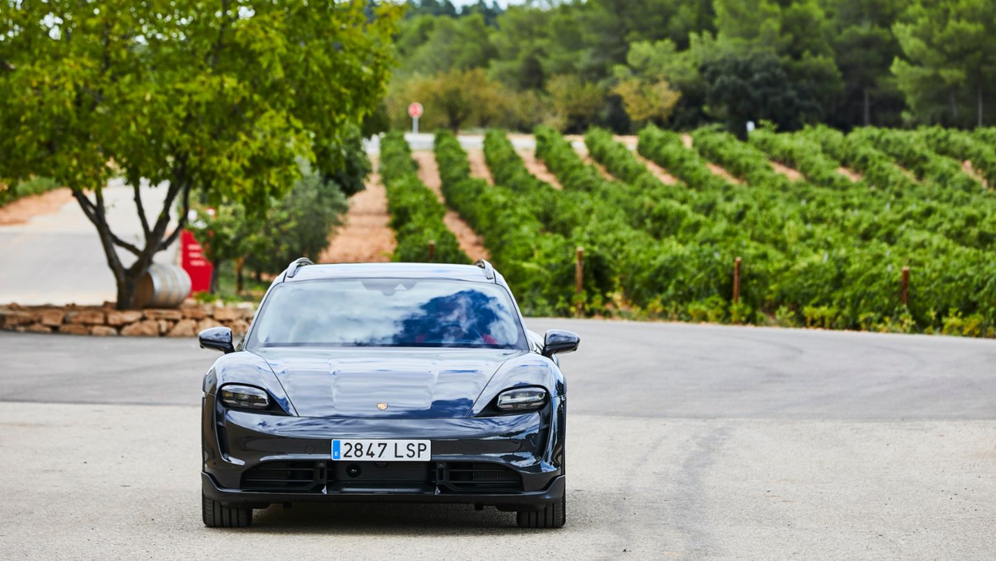 Porsche Taycan Turbo Cross Turismo, ruta Madrid - Valencia / Alicante - Madrid, 2021, Porsche Ibérica