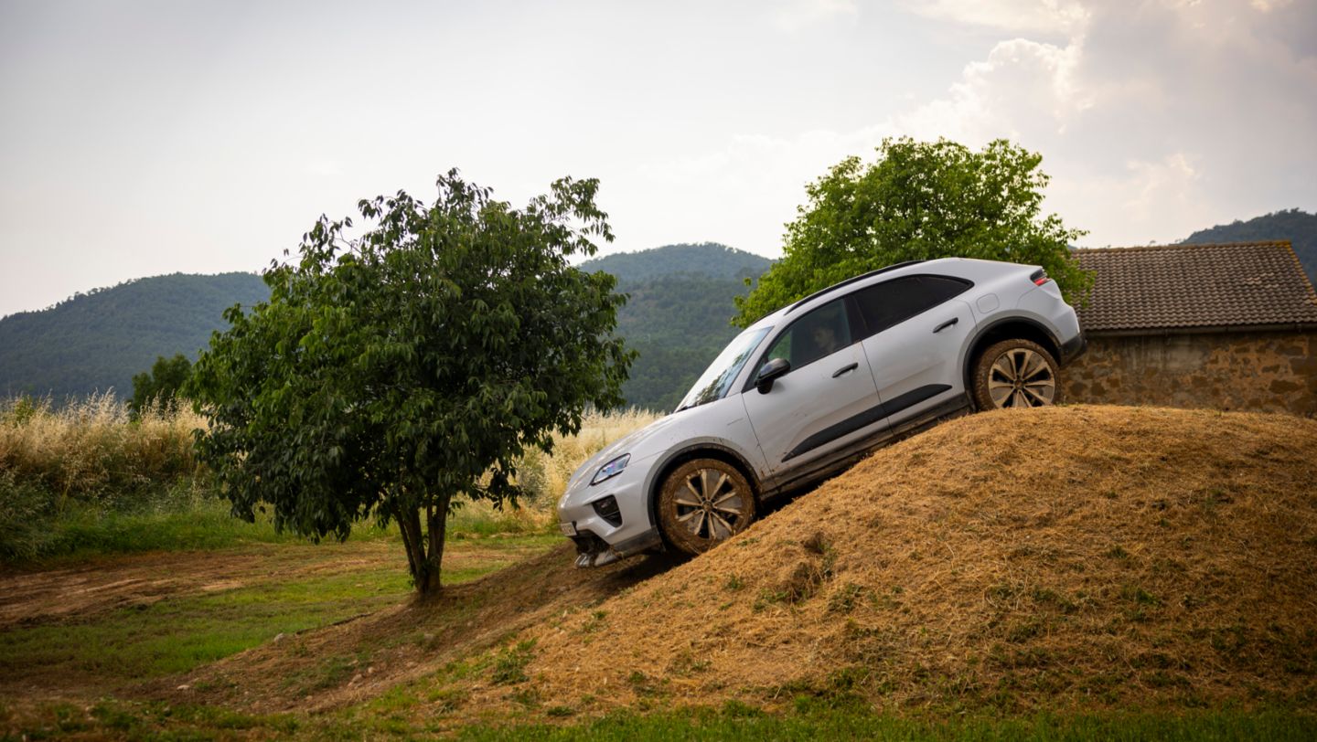Macan, SUV Only, 2025, Porsche AG