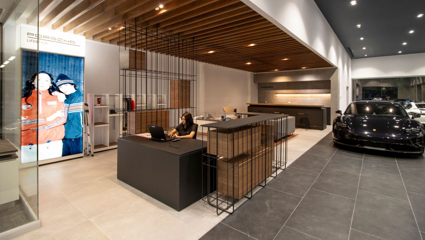 Porsche Approved Centre Monterrey, San Pedro Garza García, Monterrey, N.L., Porsche de México