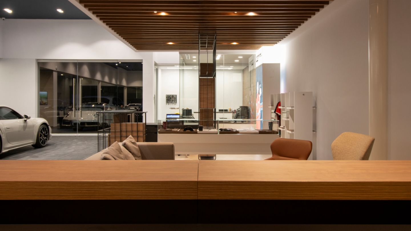 Porsche Approved Centre Monterrey, San Pedro Garza García, Monterrey, N.L., Porsche de México