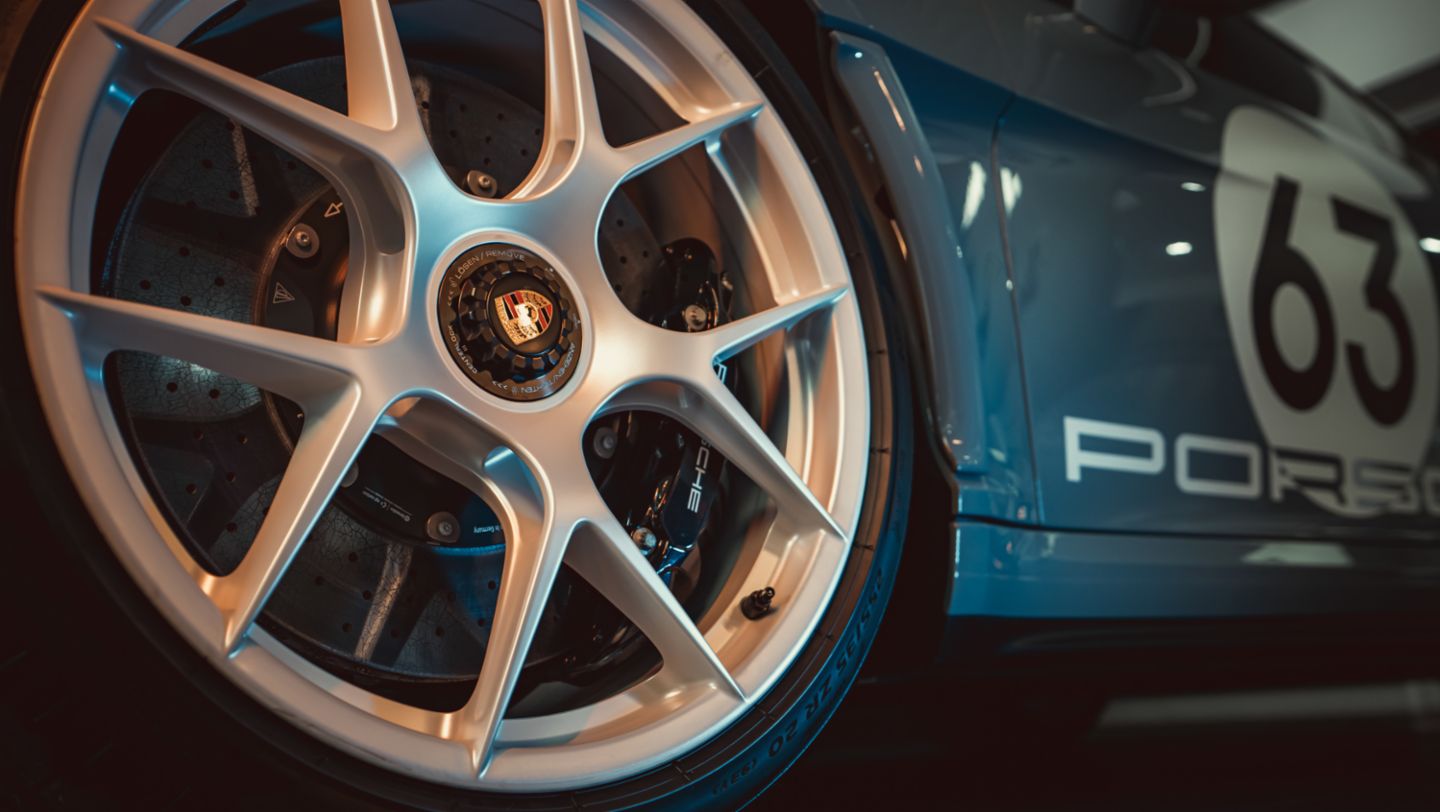 Una de las 1,963 unidades del Porsche 911 S/T llega a Costa Rica