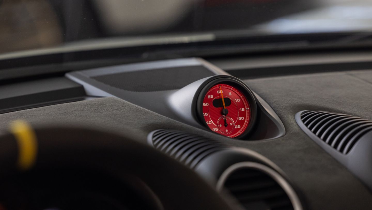 Llega a Guatemala un 718 Spyder RS con diseño único bajo el sello Porsche Exclusive Manufaktur