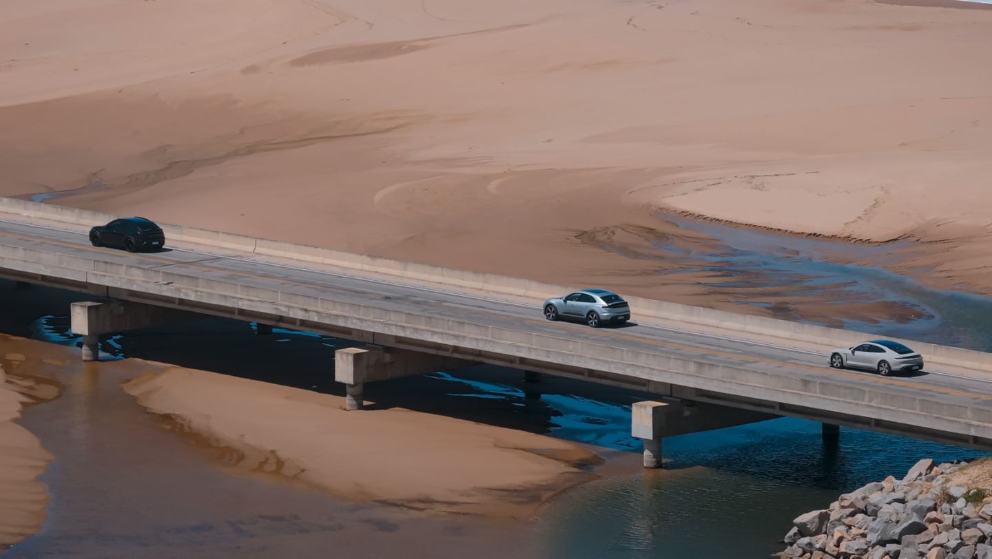 Porsche Macan 4, Taycan 4S, Porsche Road Tour Uruguay, Uruguay, 2026