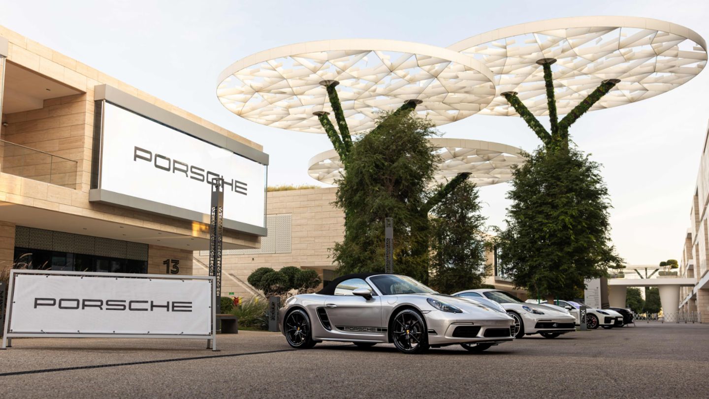 Porsche World Road Show Qatar, Lusail International Circuit, 2026, Porsche Middle East