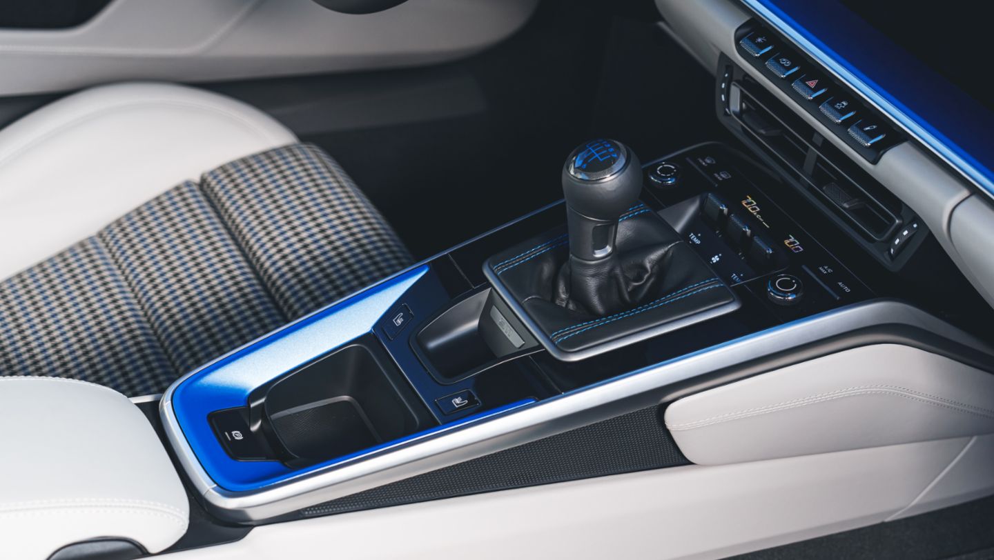 911 Sally Special, 2022, PCNA
