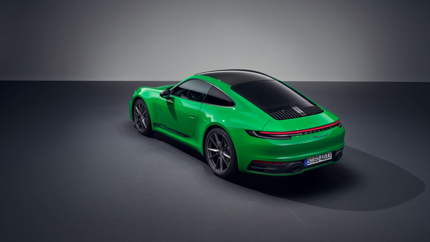 911 Carrera T, Python Green, 2022, PCNA