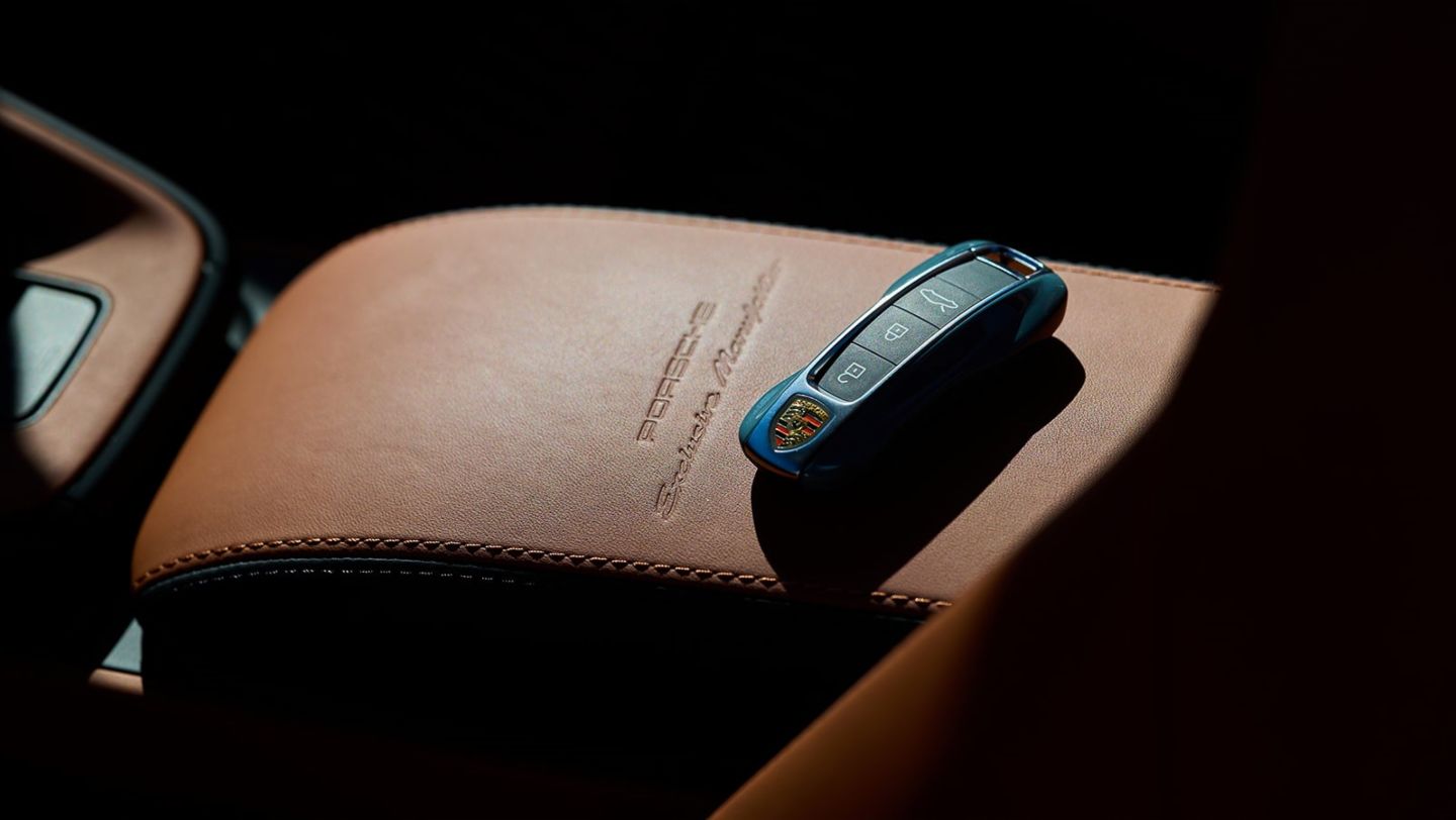 Porsche and RM Sotheby’s to auction rare 911 S/T to support the American Red Cross 