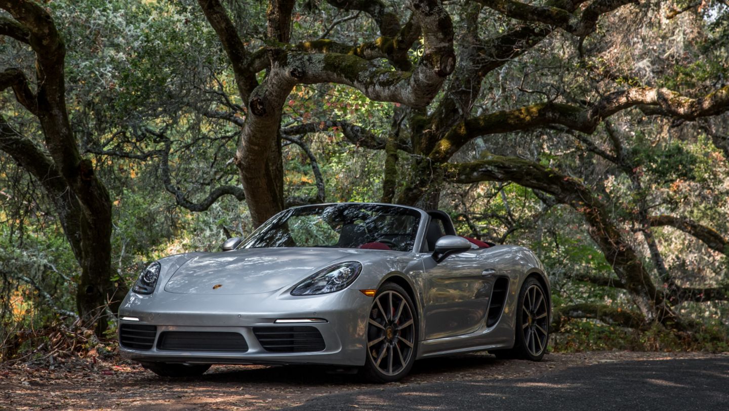 GT Silver 718 Boxster S