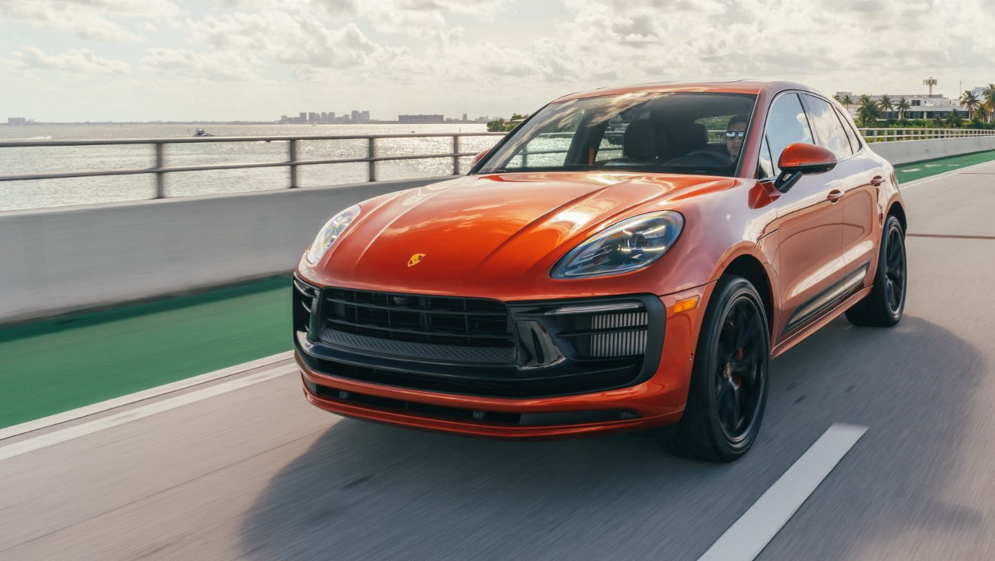 2023 Macan GTS