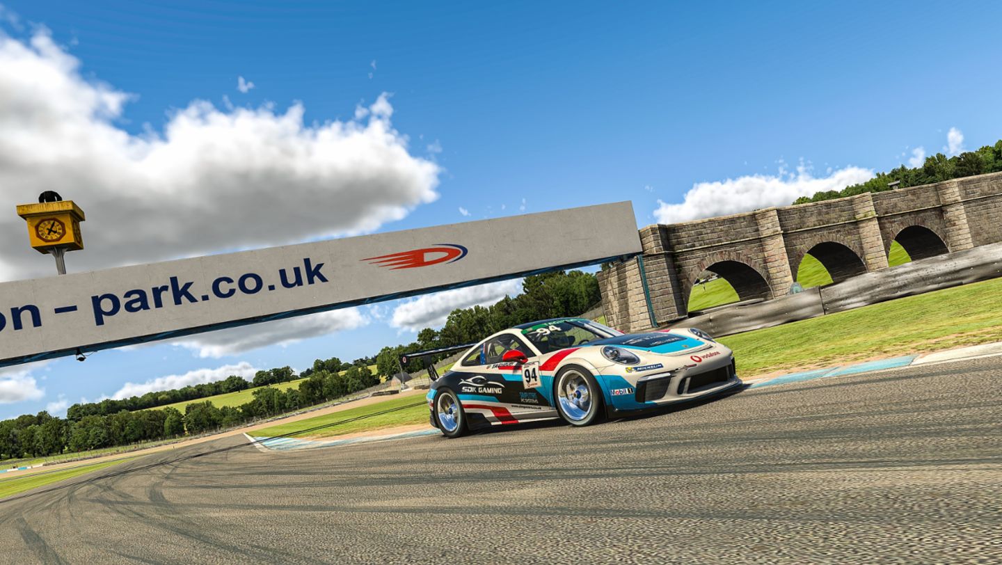 911 GT3 Cup, Porsche TAG Heuer Esports Supercup, 3. Renntag, Donington Park/Grossbritannien, 2020, Porsche AG