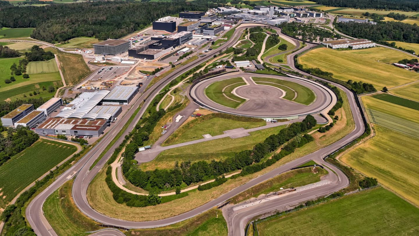 Weissach Development Centre,  2021, Porsche AG