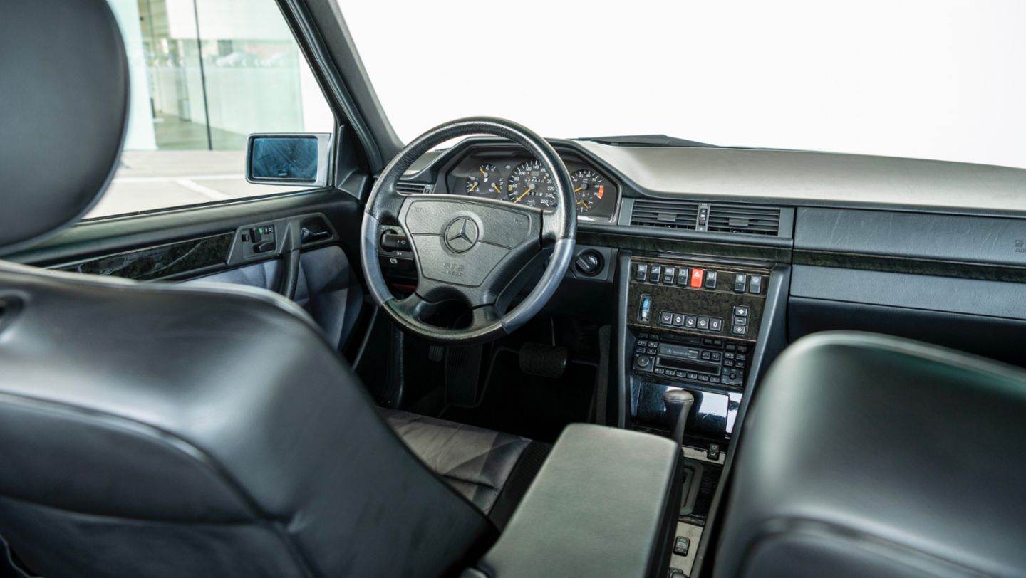 Mercedes-Benz 500 E, 2021, Porsche AG
