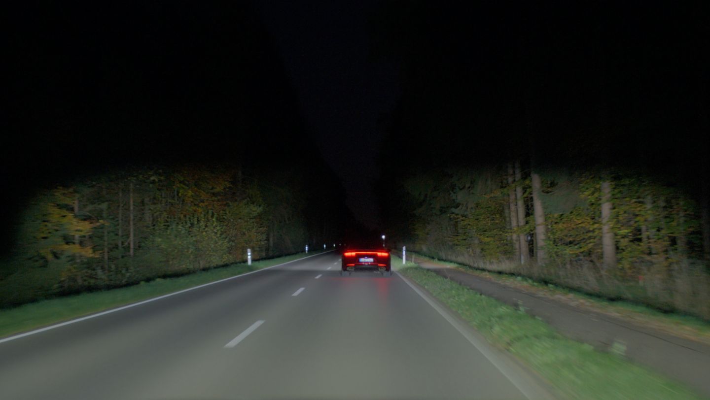 Glare-free high beam (Performance), 2022, Porsche AG