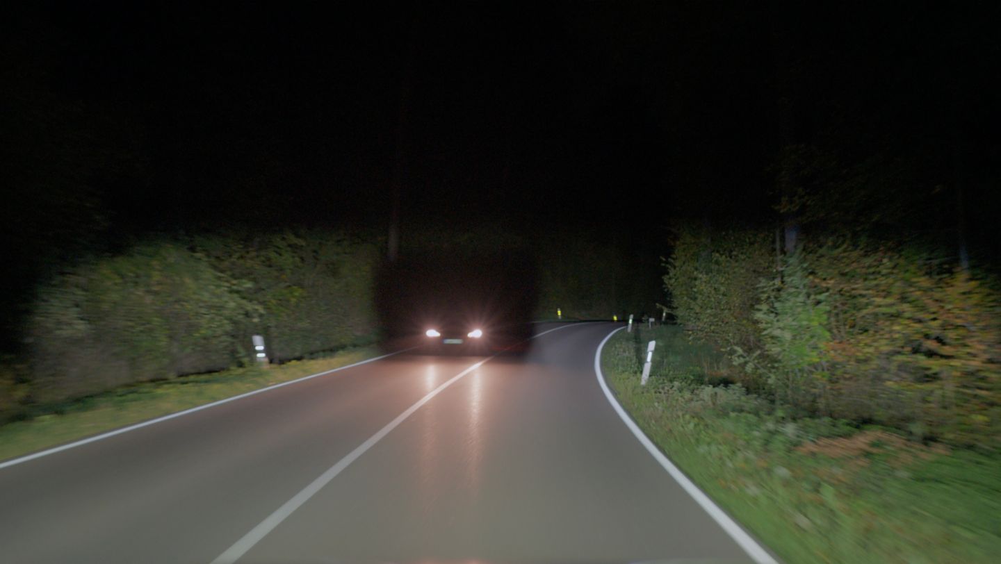 Glare-free high beam (Performance), 2022, Porsche AG