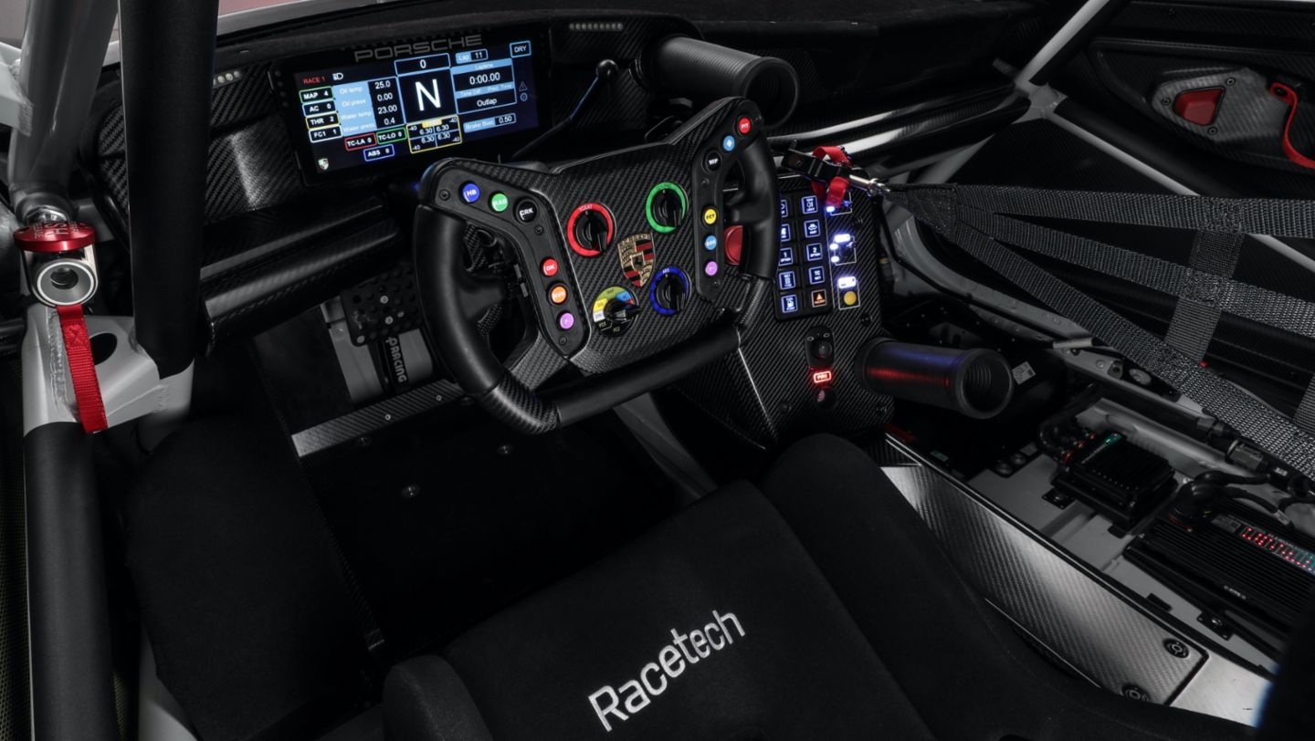 911 GT3 R, Generation 992, 2022, Porsche AG