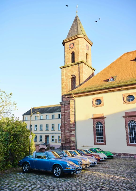 911 S 2.2 Targa, 911 Carrera 3.2 Cabriolet Turbo look, 911 Turbo S (993), 911 Targa 4S (997), 911 Carrera S "50 Jahre 911" (991), 911 Carrera T, Hornbach Abbey, Porsche Heritage Experience, 2023, Porsche AG