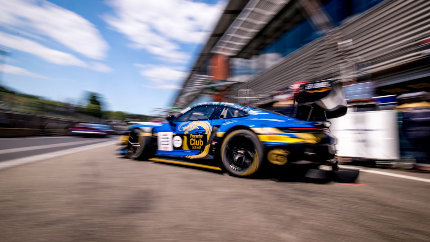 Porsche 911 GT3 R, Phantom Global Racing (#23), Joel Eriksson (S), Jaxon Evans (NZ), Thomas Preining (A), 24h Spa-Francorchamps, Superpole, Belgium, 2024, Porsche AG