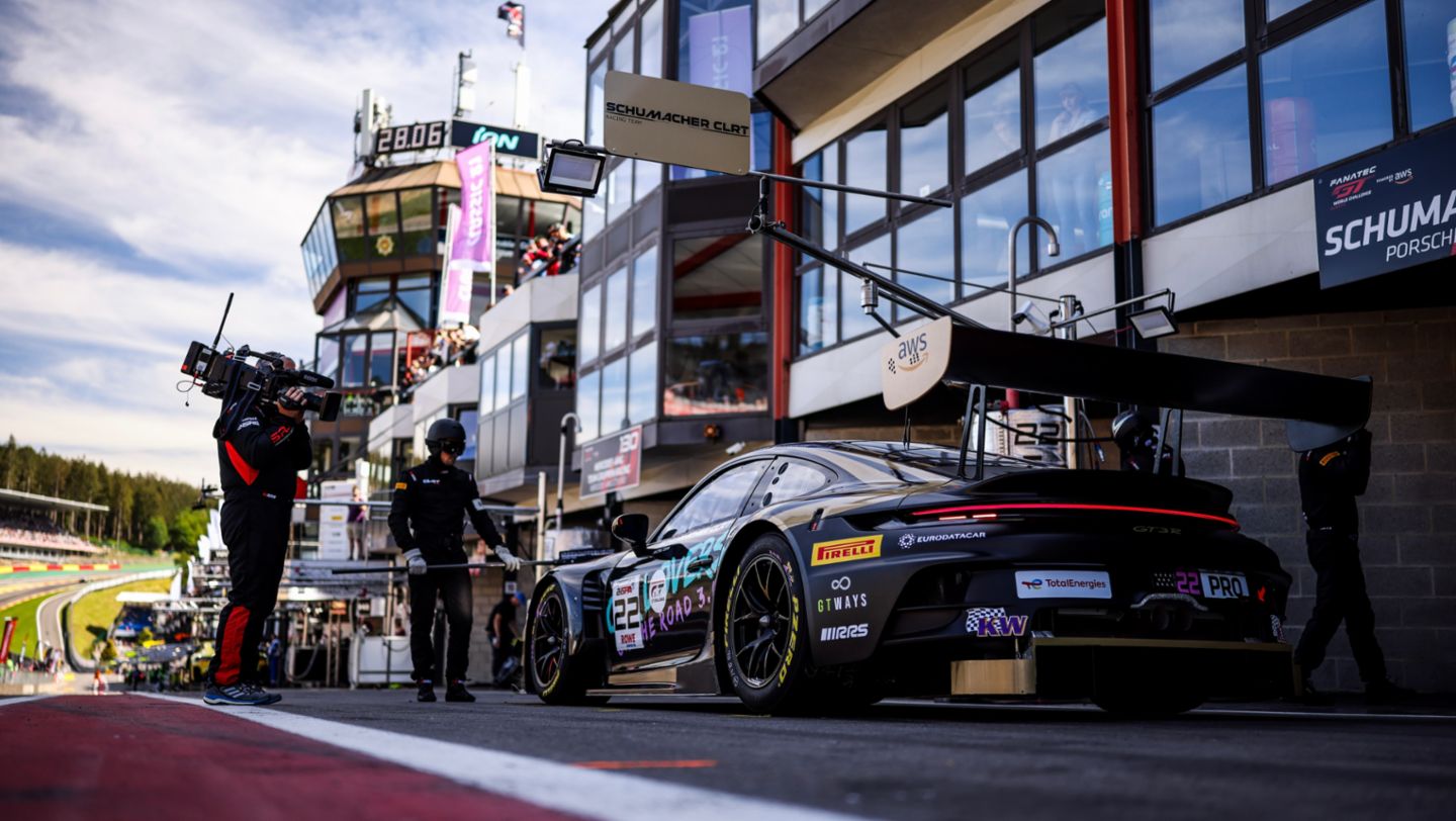 Porsche 911 GT3 R, Schumacher CLRT (#22), Dorian Boccolacci (F), Ayhancan Güven (TR), Laurin Heinrich (D), 24h Spa-Francorchamps, Superpole, Belgium, 2024, Porsche AG