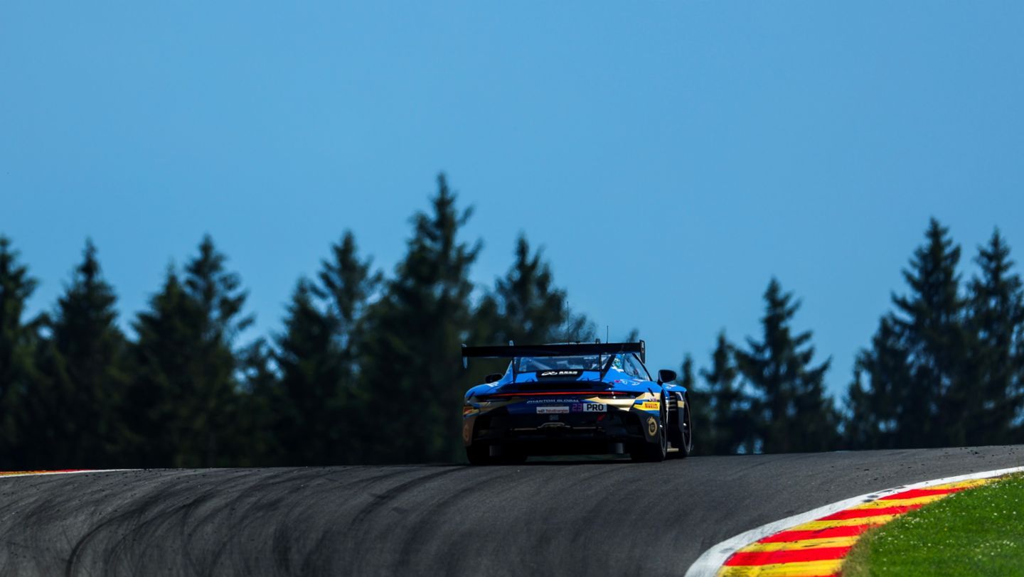 Porsche 911 GT3 R, Phantom Global Racing (#23), Joel Eriksson (S), Jaxon Evans (NZ), Thomas Preining (A), 24h Spa-Francorchamps, Superpole, Belgium, 2024, Porsche AG
