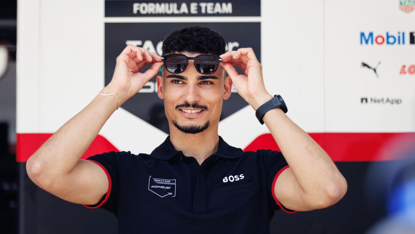 Pascal Wehrlein, piloto oficial del equipo TAG Heuer Porsche de Fórmula E, E-Prix de Shanghái, 2024, Porsche AG