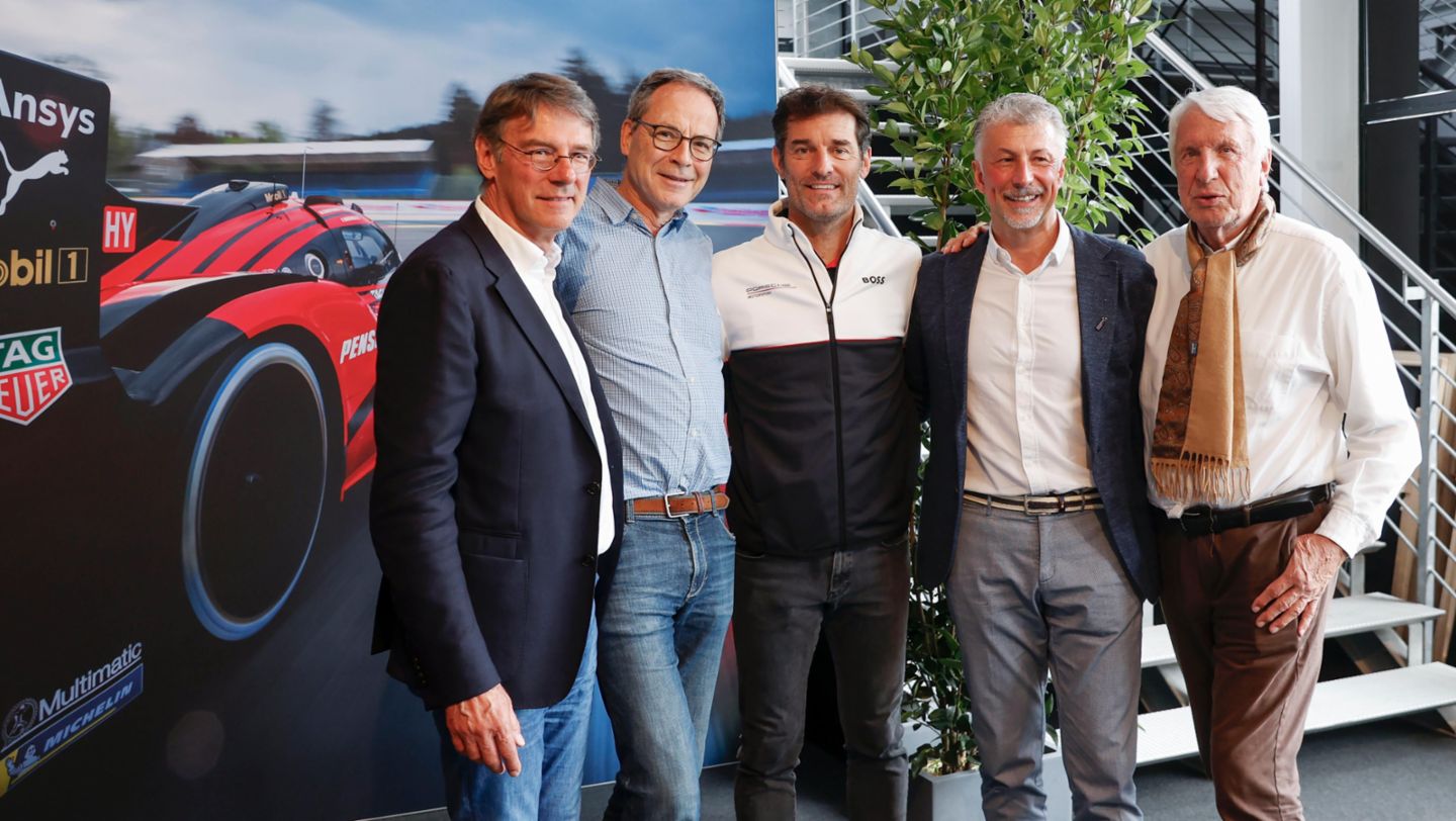 Prof. Friedhelm Beyersdorf (fundador de Kinderherzen retten e. V.), Prof. Johannes Kroll (Vicepresidente de Kinderherzen retten e. V.), Mark Webber (Embajador de Porsche), Prof. Hermann Dolderer (miembro de la Junta Directiva de Interplast Germany e. V.), Dr. Rémy Zilliox (fundador de Interplast France) (i-d), 24 Horas de Le Mans, 2024, Porsche AG