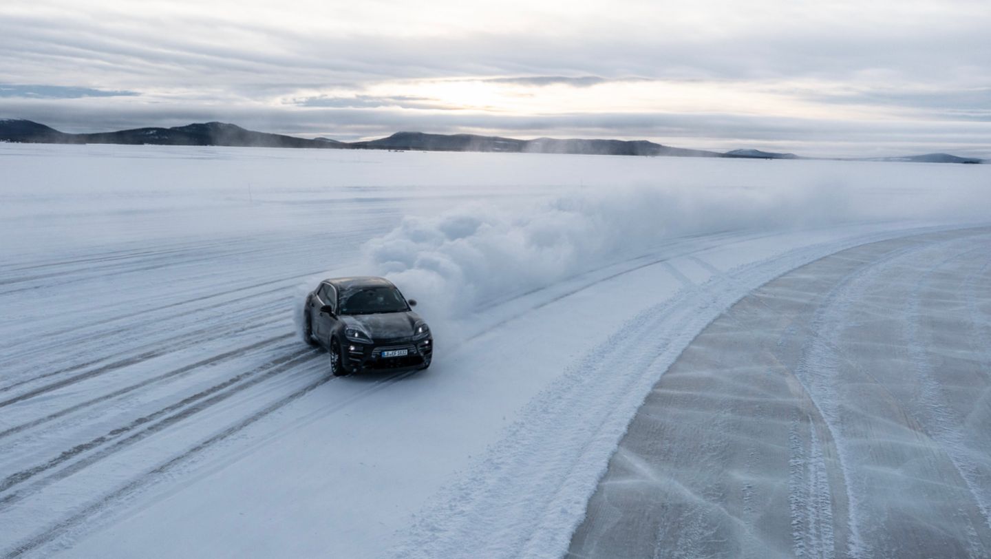 Prototipo del Porsche Macan en Suecia, 2024, Porsche AG