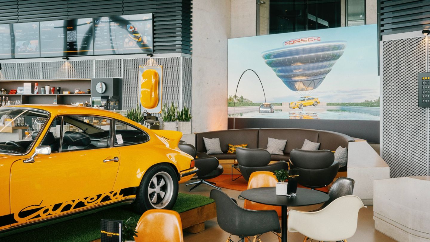 Porsche 911 Carrera RS 2.7, Porsche Plant, Leipzig, 2024, Porsche AG