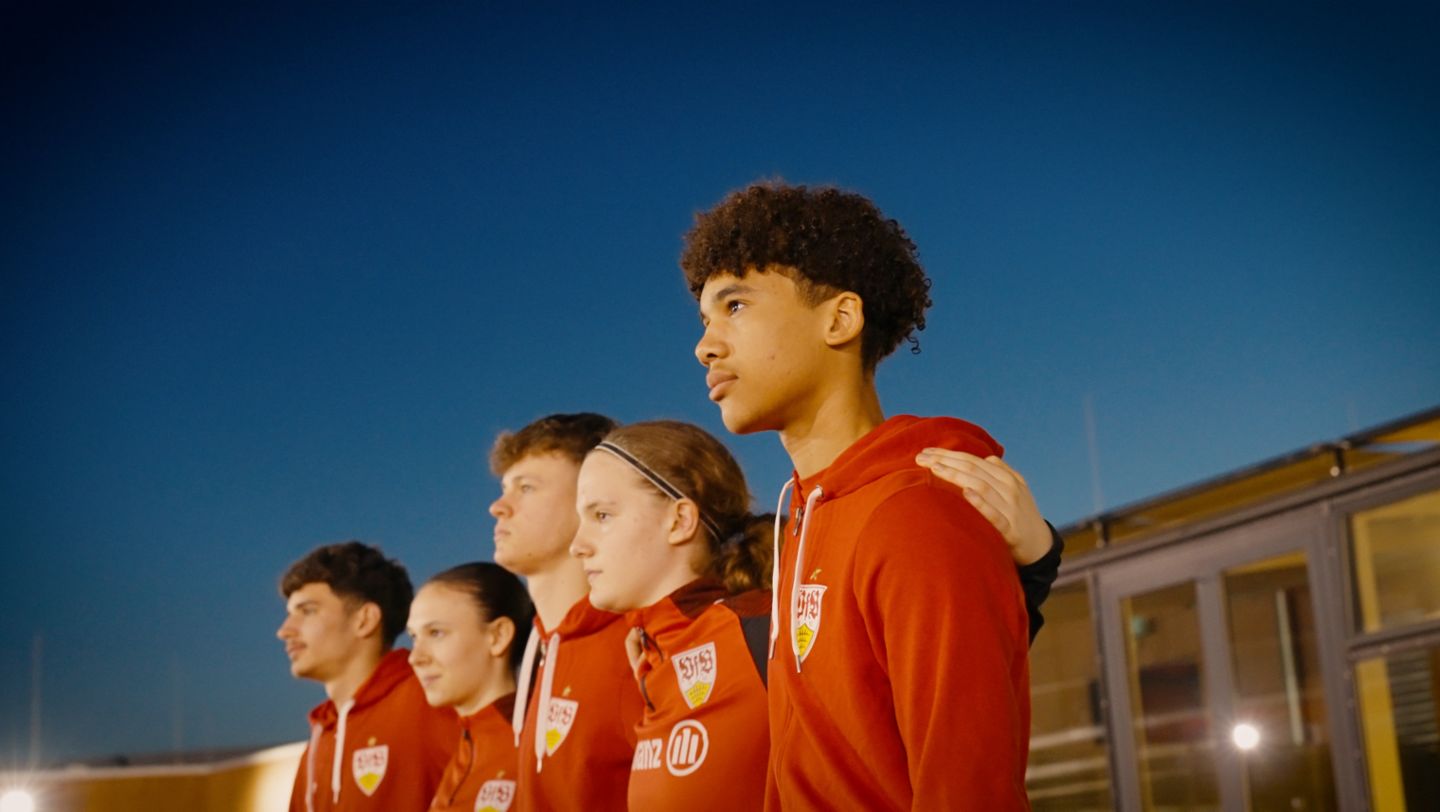 Videodreh beim VfB Stuttgart, Turbo für Talente, 2024, Porsche AG