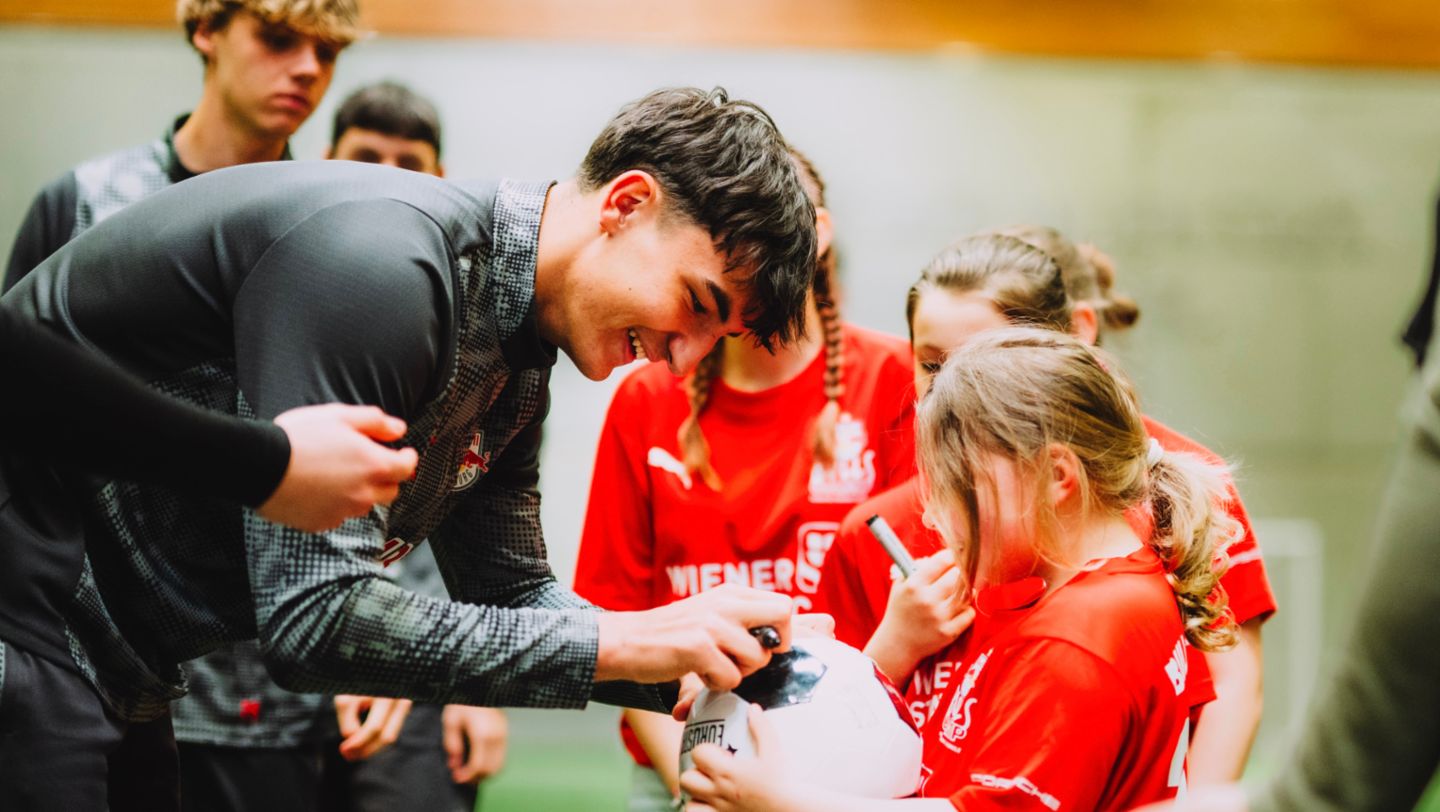 Inklusionstraining, Red Bull Fussball Akademie Salzburg, 2026, Porsche AG